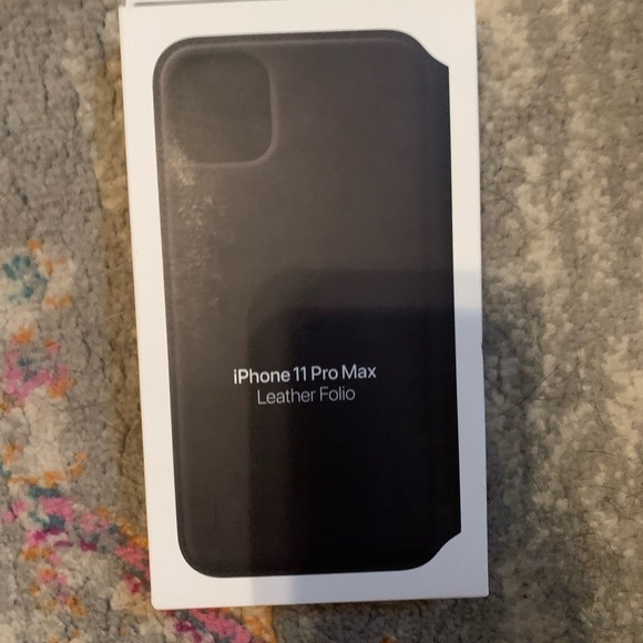 Apple Other - Apple iPhone 11 Pro Max Leather Folio - Black